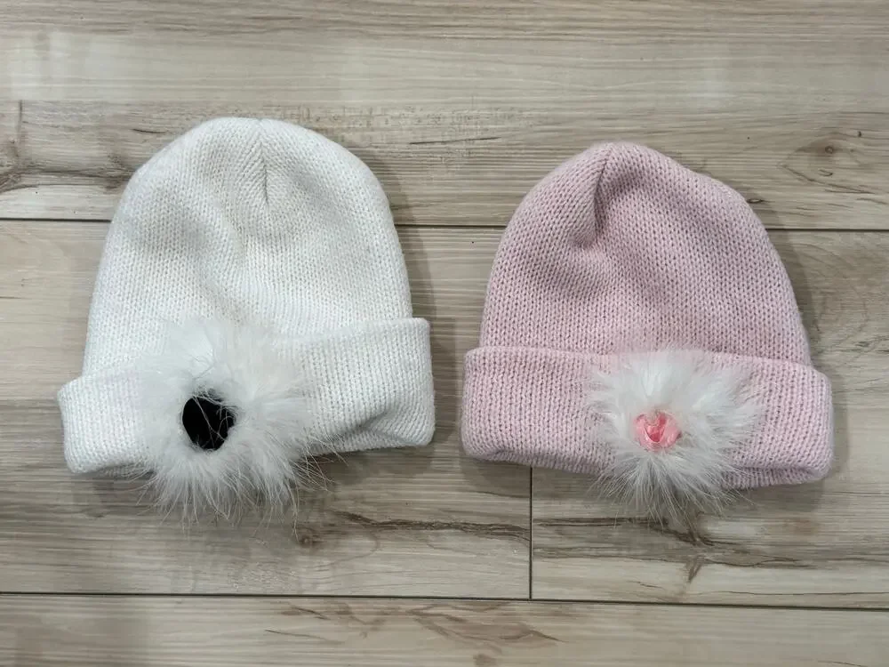 Vintage 90s Girls Kids Winter Knit Hats Marabou Flower So Cute! Pink White